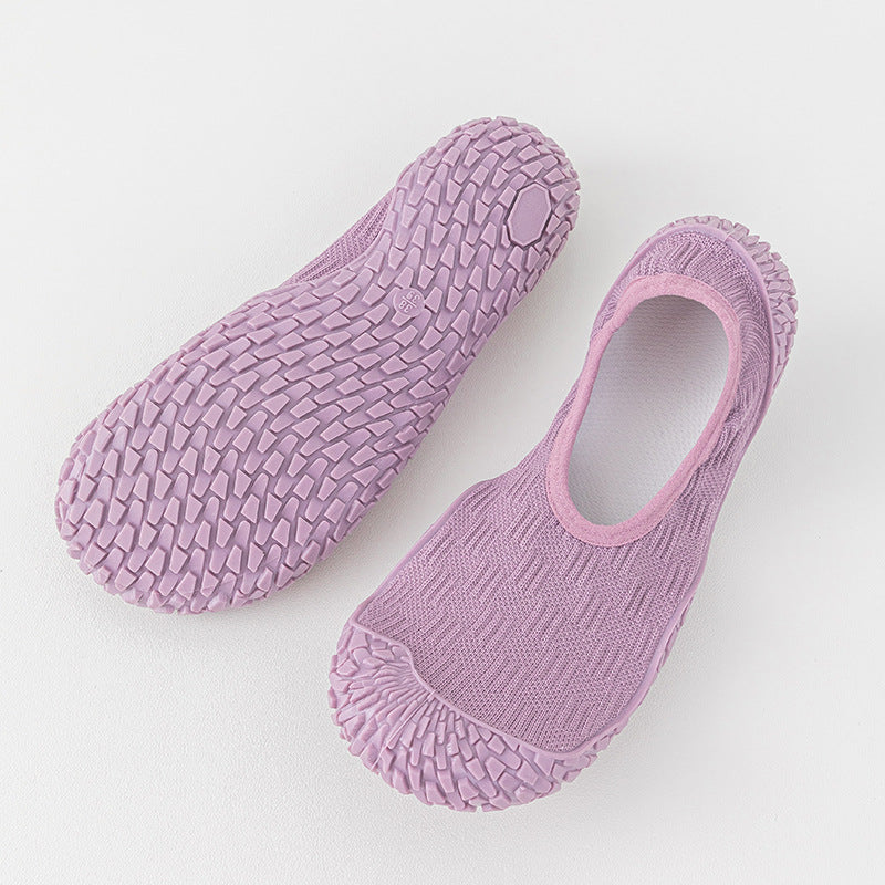 Machine washable silent indoor fitness shoes ultra-light non-slip shock-absorbing soft-soled yoga sneakers
