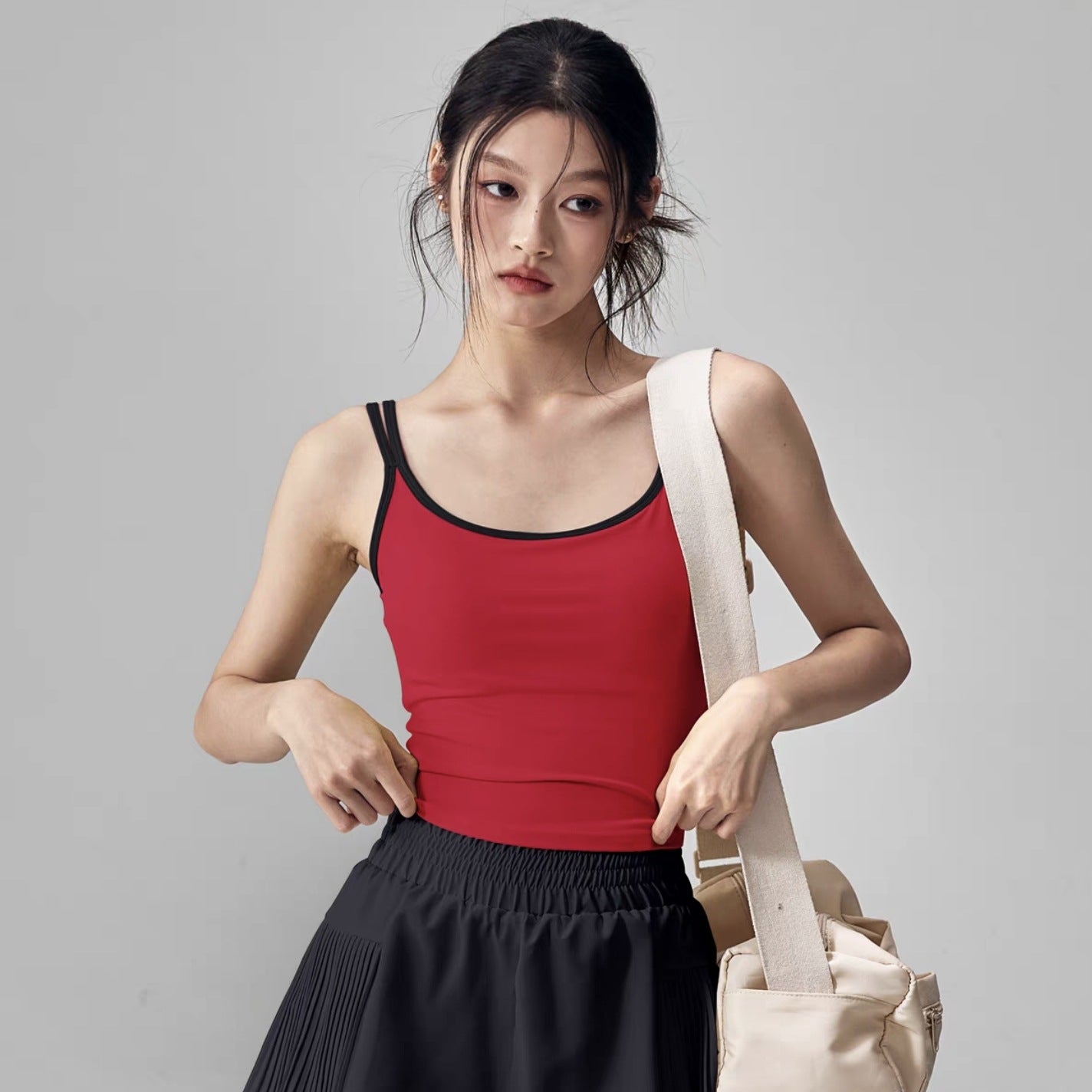 Yoga slimming sleeveless tank top and short pants set