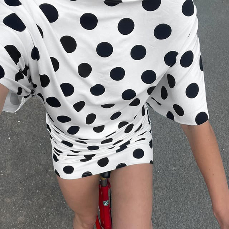 Polka dot contrasting color printing diagonal collar spill shoulder bat short-sleeved pullover top high waist hip skirt Set