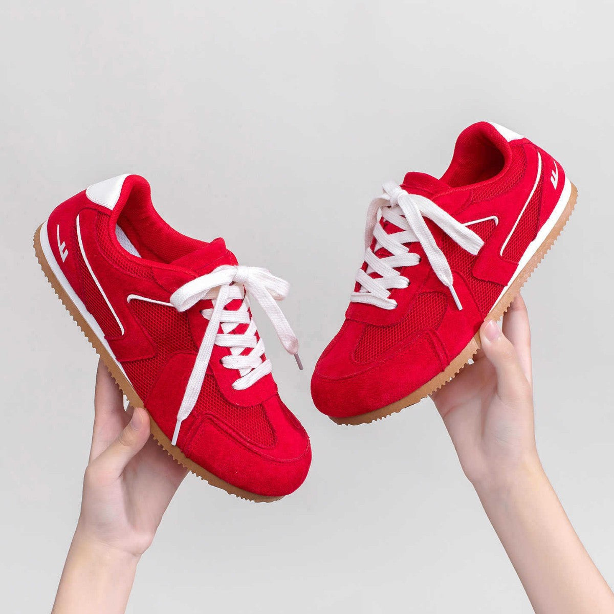 Warrior training shoes for women  thin breathable mesh sneakers