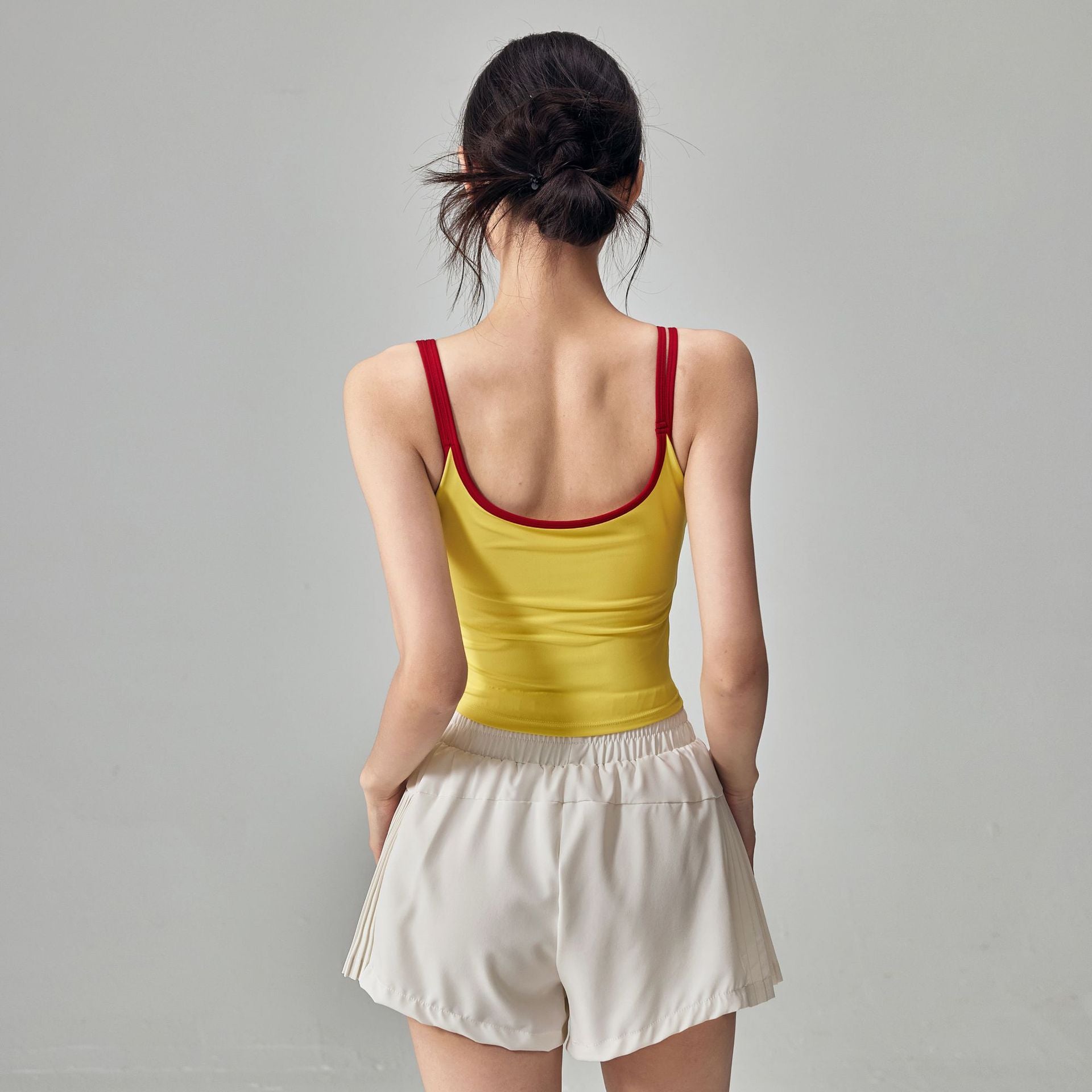 Yoga slimming sleeveless tank top and short pants set