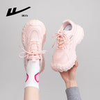 Warrior fashionable soft sole lightweight sports shoes