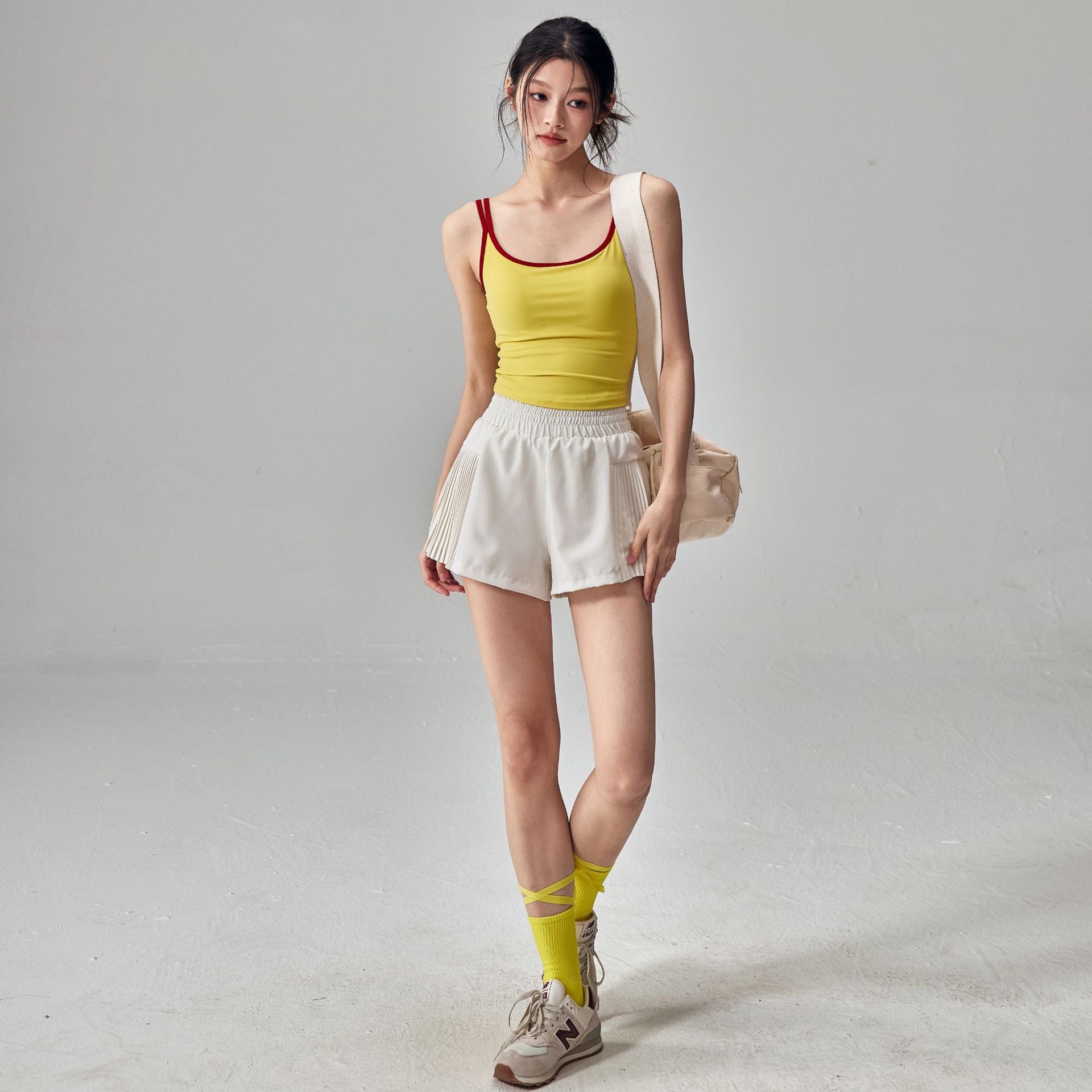 Yoga slimming sleeveless tank top and short pants set