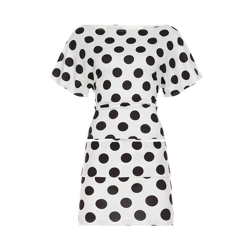 Polka dot contrasting color printing diagonal collar spill shoulder bat short-sleeved pullover top high waist hip skirt Set