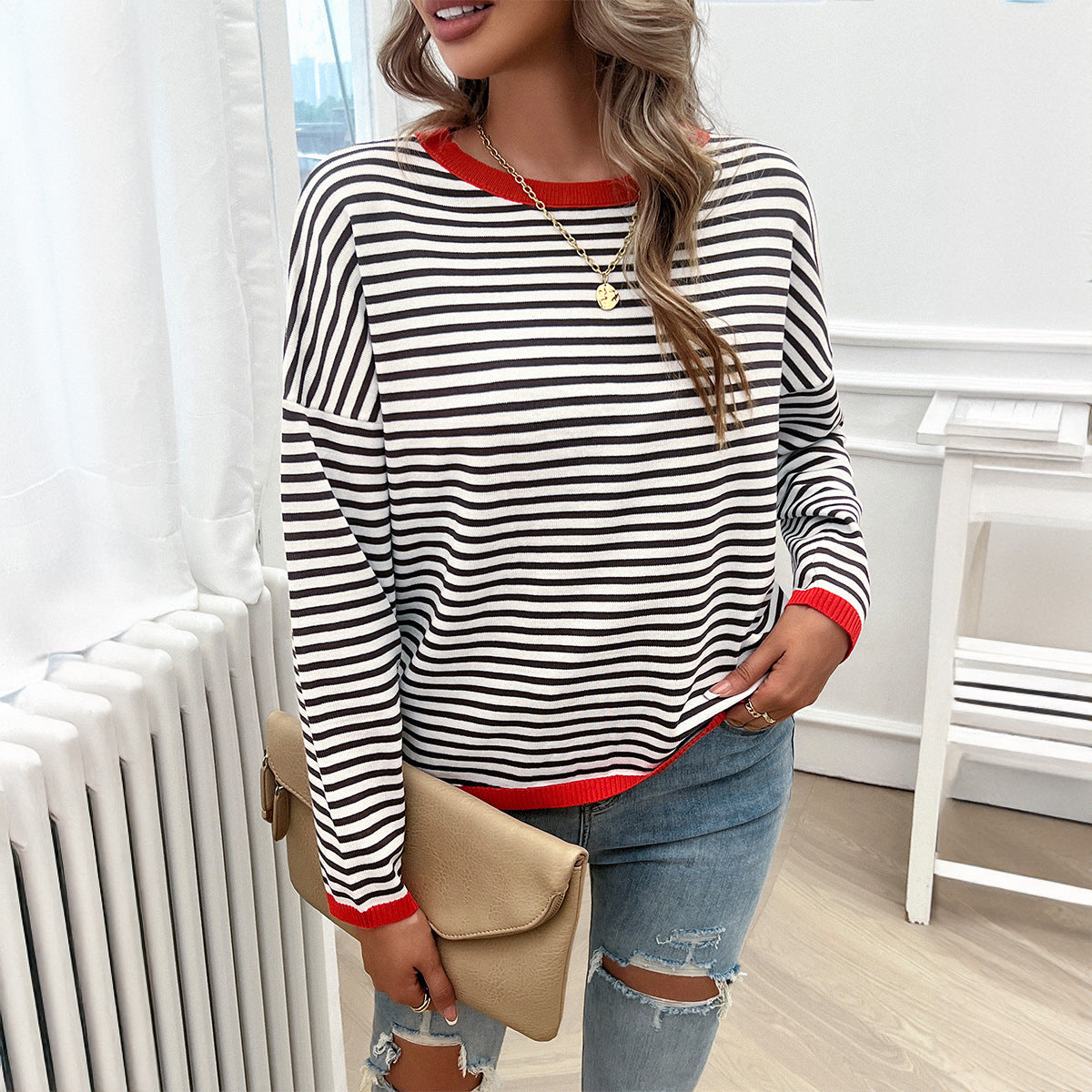 Casual crew neck striped sweater
