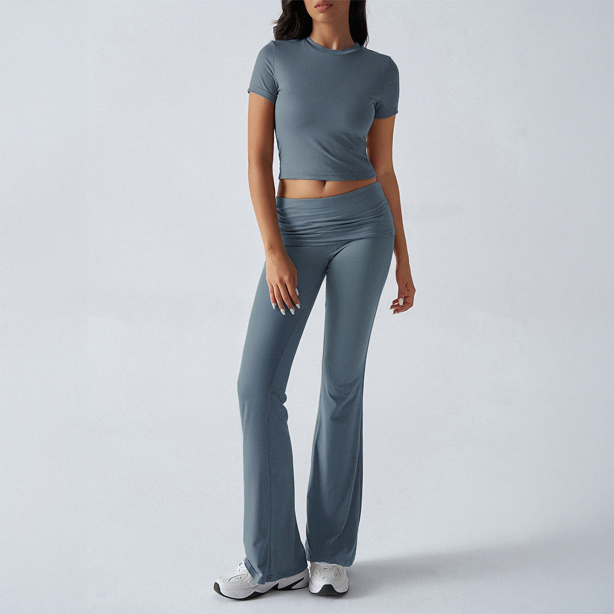 Casual solid color slim-fit short-sleeved top and pants set